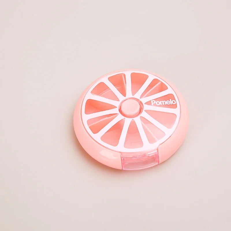 Mini caja portátil para pastillas de vitaminas, organizador de almacenamiento para 7 días, 7 compartimentos, para medicinas y aceites de pescado.